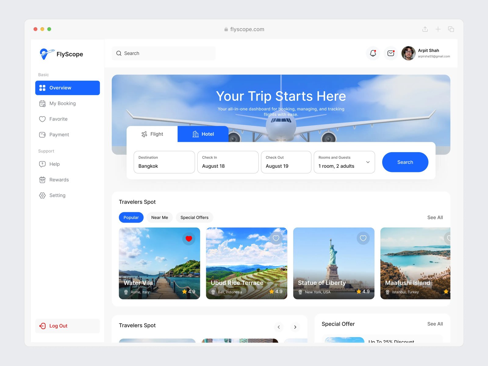 Travel App Mockup